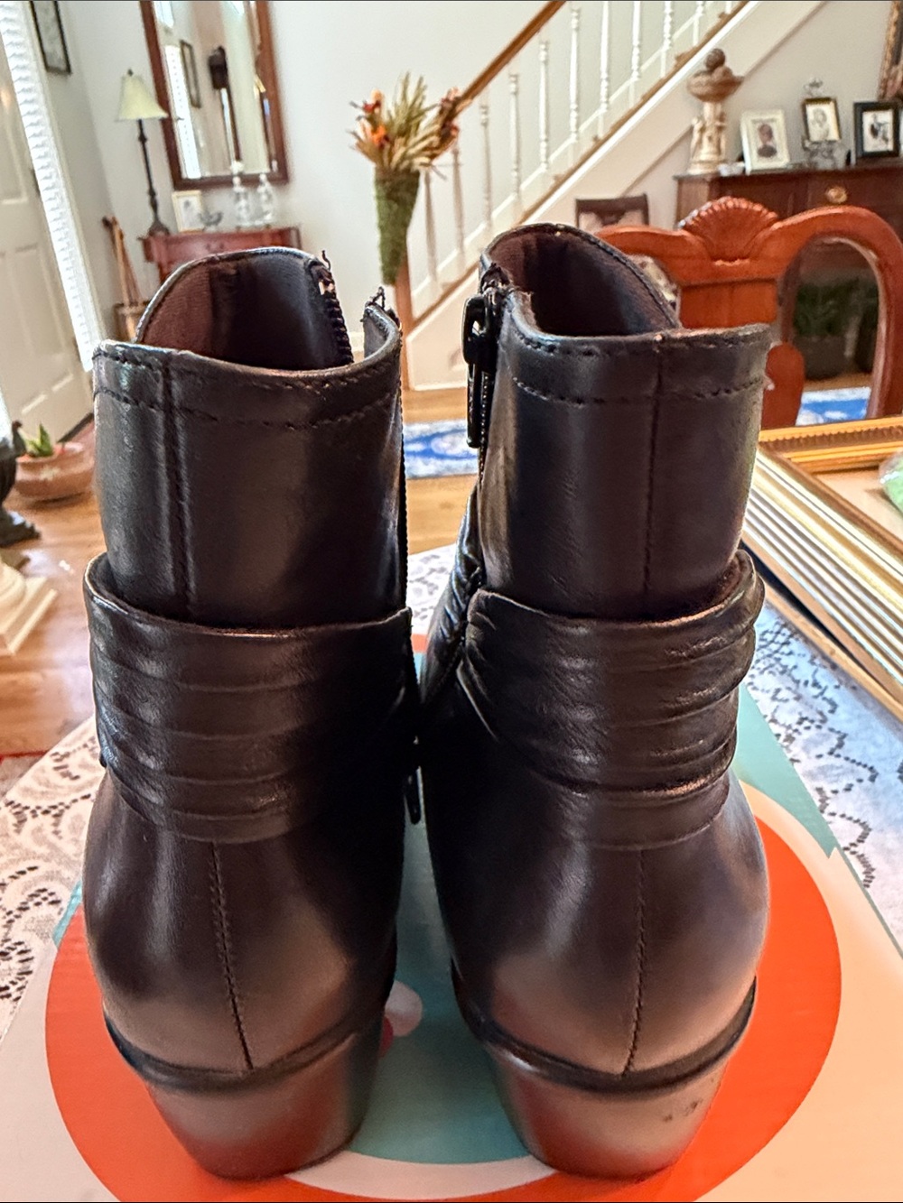 Clarks black booties - Picture 3 of 6